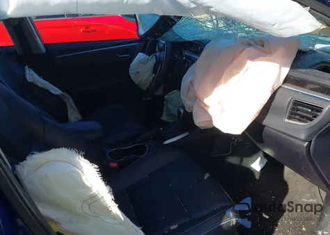 2015 Toyota Corolla S Premium z USA, uszkodzony, nr VIN 2T1BURHE3FC303273